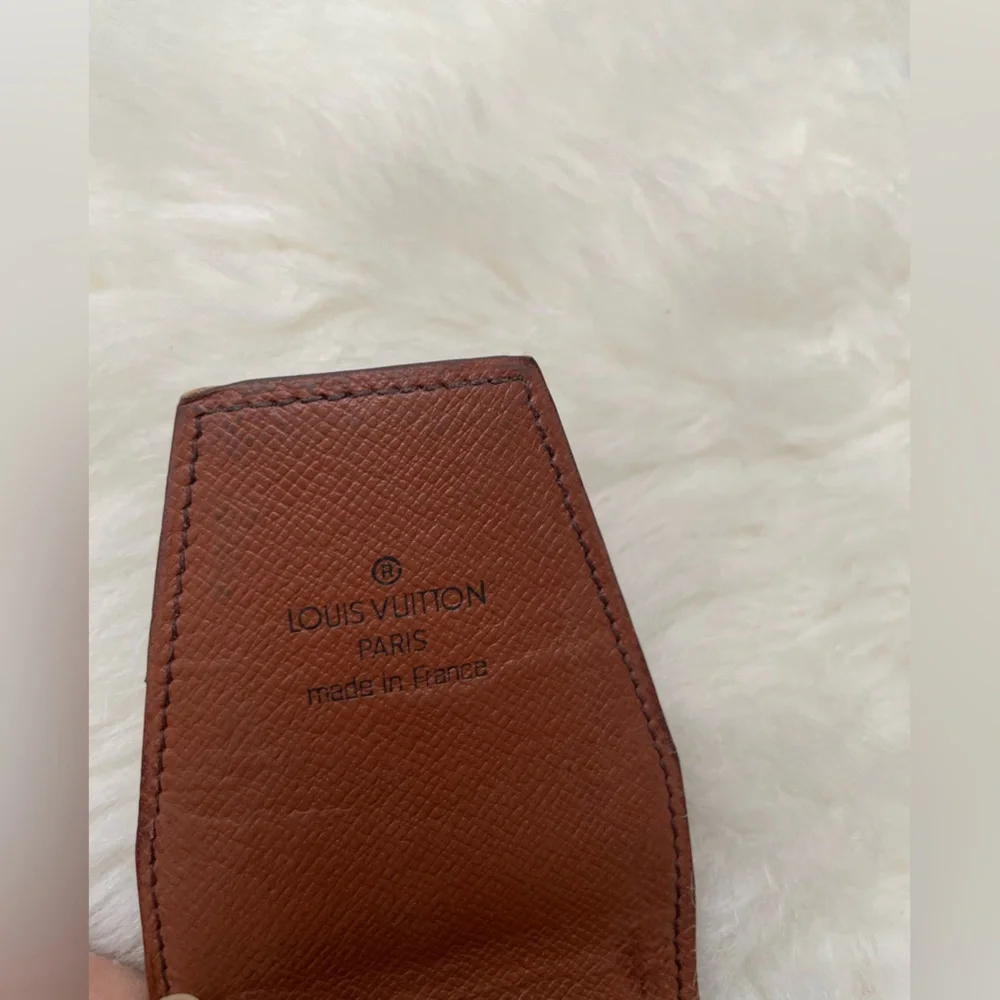 Louis Vuitton Accessory Holder - Picture 6 of 7